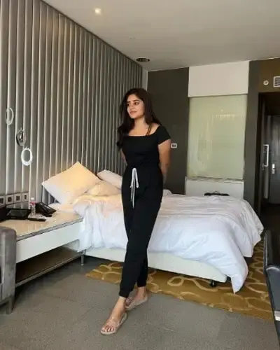 Call Girls Nawalgarh Cash On Delivery